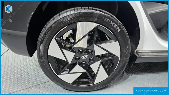 HYUNDAI KONA GASOLINE 2.0 2WD