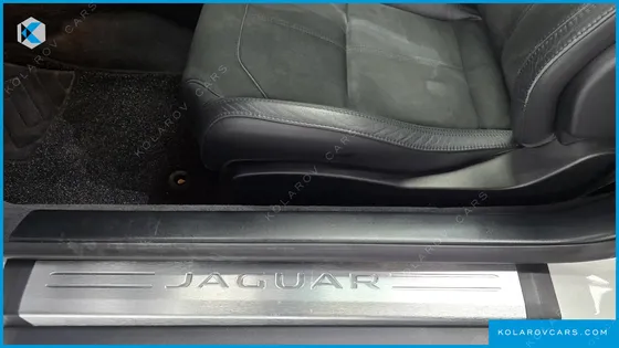 JAGUAR F-TYPE P300 COUPE