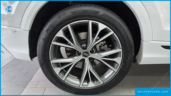 AUDI Q8 55 TFSI QUATTRO PREMIUM