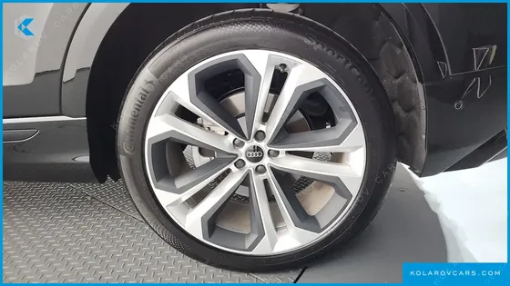 AUDI Q8 55 TFSI QUATTRO PREMIUM