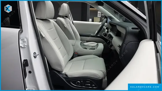 HYUNDAI PALISADE GASOLINE 2.5T 2WD 7-SEATER