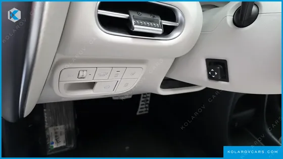 HYUNDAI PALISADE GASOLINE 2.5T 2WD 7-SEATER