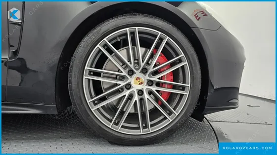 PORSCHE PANAMERA 4.0 GTS
