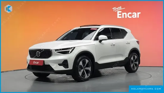 VOLVO XC40 B4 ULTIMATE BRIGHT