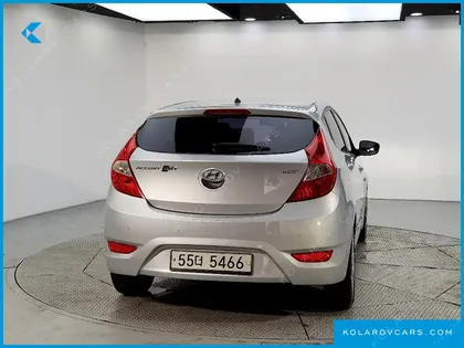 HYUNDAI ACCENT DIESEL WIT 1.6 VGT SMART