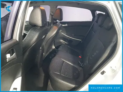 HYUNDAI ACCENT DIESEL WIT 1.6 VGT SMART