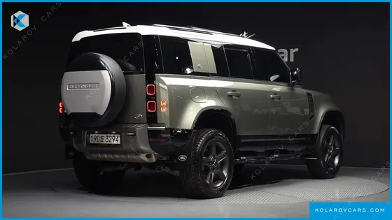 LAND ROVER DEFENDER 110 P300 X-DYNAMIC SE
