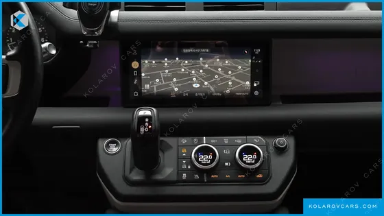 LAND ROVER DEFENDER 110 P300 X-DYNAMIC SE
