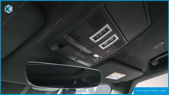 LAND ROVER DEFENDER 110 P300 X-DYNAMIC SE