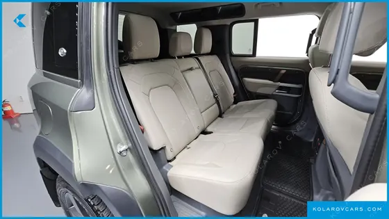 LAND ROVER DEFENDER 110 D250 SE