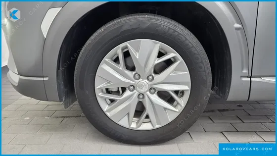 HYUNDAI NEXO MODERN