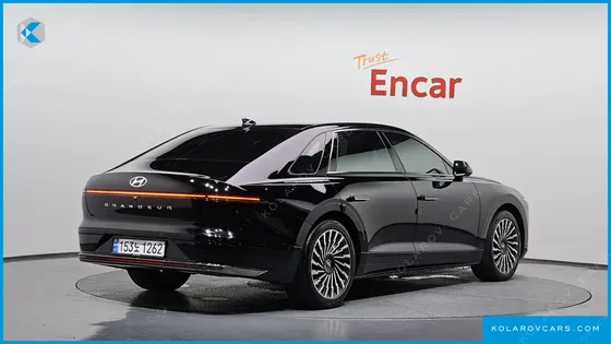 HYUNDAI GRANDEUR CALLIGRAPHY