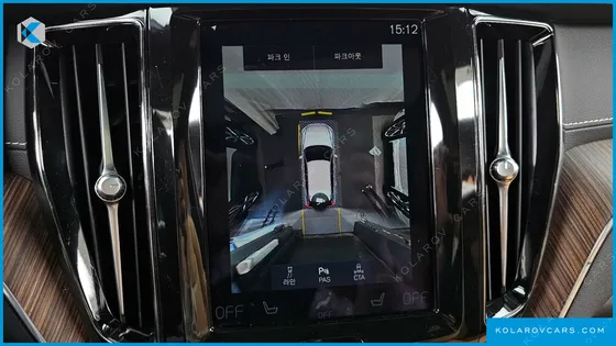 VOLVO XC60 B6 INSCIRTION