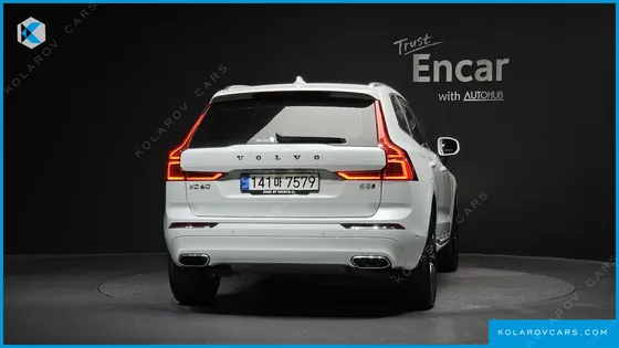 VOLVO XC60 B5 INSCRIPTION