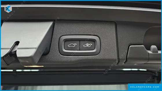 VOLVO XC60 B5 INSCRIPTION