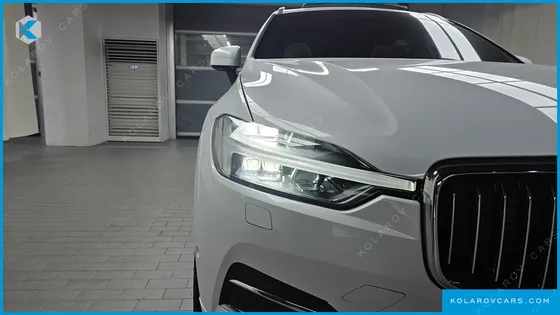 VOLVO XC60 B5 INSCRIPTION
