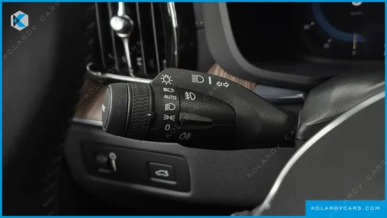 VOLVO XC60 B6 INSCIRTION