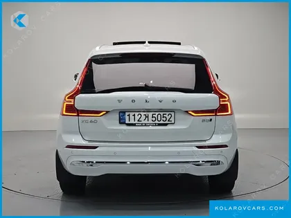 VOLVO XC60 B5 INSCRIPTION