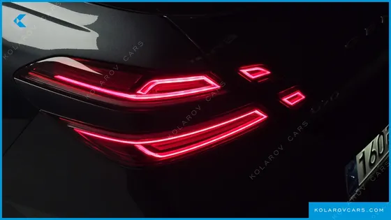 GENESIS G70 GASOLINE 2.5T 4WD