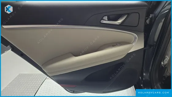 GENESIS G70 GASOLINE 2.5T 4WD