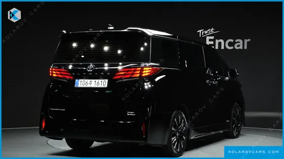 TOYOTA ALPHARD 2.5 HEV EXECUTIVE AWD