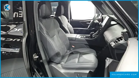 TOYOTA ALPHARD 2.5 HEV EXECUTIVE AWD