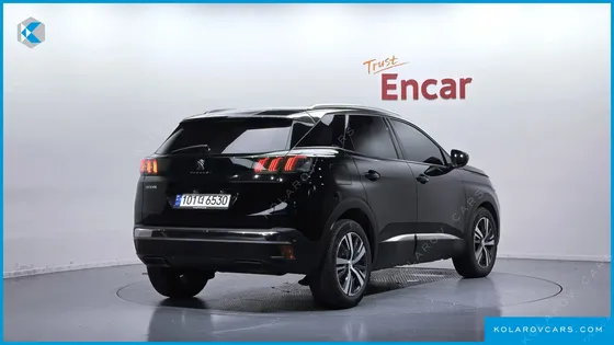 PEUGEOT 3008 1.2 PURE TECH ALLURE
