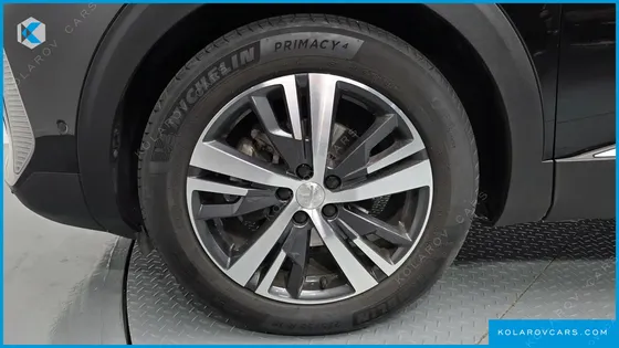 PEUGEOT 3008 1.2 PURE TECH ALLURE