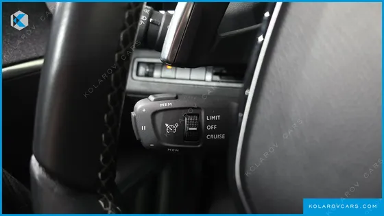 PEUGEOT 3008 1.2 PURE TECH ALLURE