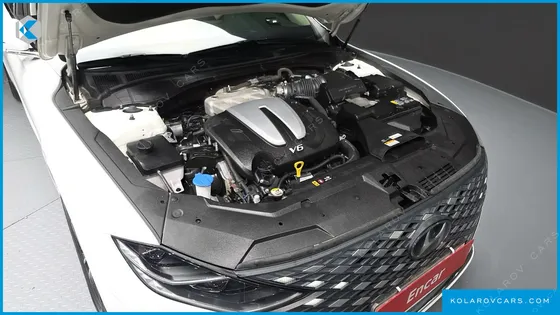 HYUNDAI GRANDEUR 3.0 LPI RENT CAR