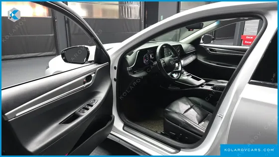 HYUNDAI GRANDEUR 3.0 LPI RENT CAR