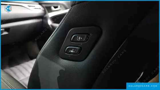 GENESIS G70 GASOLINE 2.5T 4WD