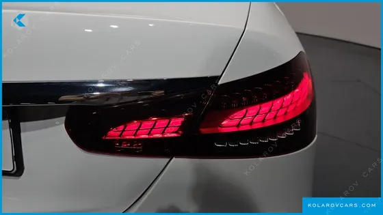 MERCEDES E-CLASS E250 AMG LINE