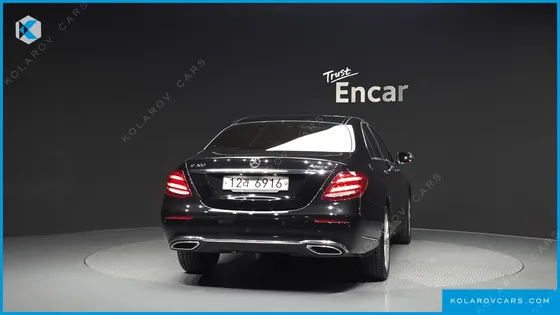 MERCEDES E-CLASS E220D EXCLUSIVE