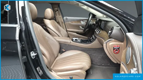 MERCEDES E-CLASS E220D EXCLUSIVE