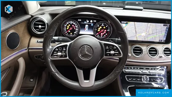 MERCEDES E-CLASS E220D EXCLUSIVE