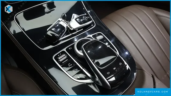 MERCEDES E-CLASS E220D EXCLUSIVE