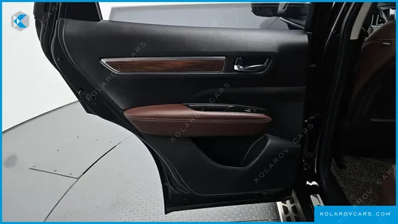 RENAULT KOREA QM6 (KOLEOS) 2.0 LPE RE SIGNATURE 2WD