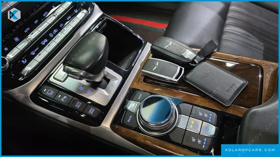 GENESIS EQ900 5.0 GDI AWD