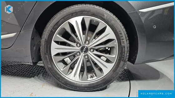 KIA K8 SIGNATURE