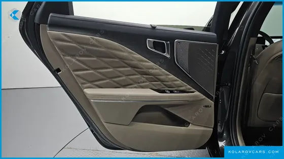 KIA K8 SIGNATURE