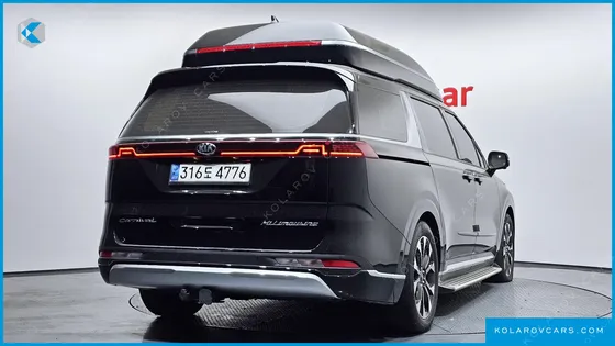 KIA CARNIVAL 7-SEATER HI-LIMOUSINE