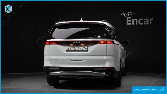 KIA CARNIVAL 9-SEATER NOBLESSE