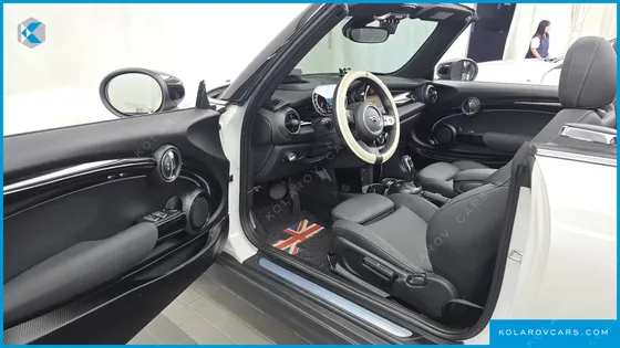 MINI COOPER CONVERTIBLE CLASSIC