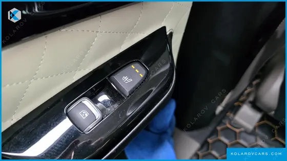 KIA CARNIVAL GASOLINE 9-SEATER LIMOUSINE(SPECIAL VEHICLE)