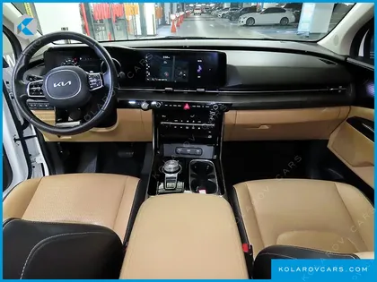 KIA CARNIVAL GASOLINE 9-SEATER SIGNATURE
