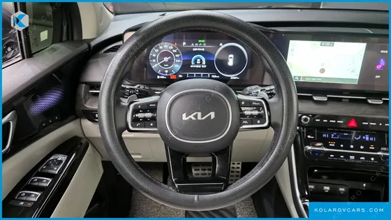 KIA CARNIVAL 9-SEATER SIGNATURE