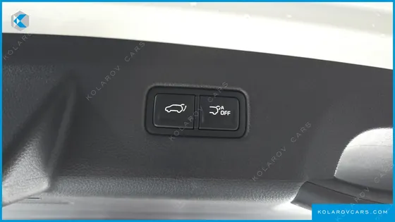 KIA CARNIVAL 7-SEATER NOBLESSE