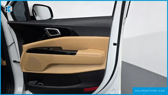 KIA CARNIVAL 7-SEATER NOBLESSE
