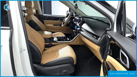 KIA CARNIVAL 7-SEATER NOBLESSE